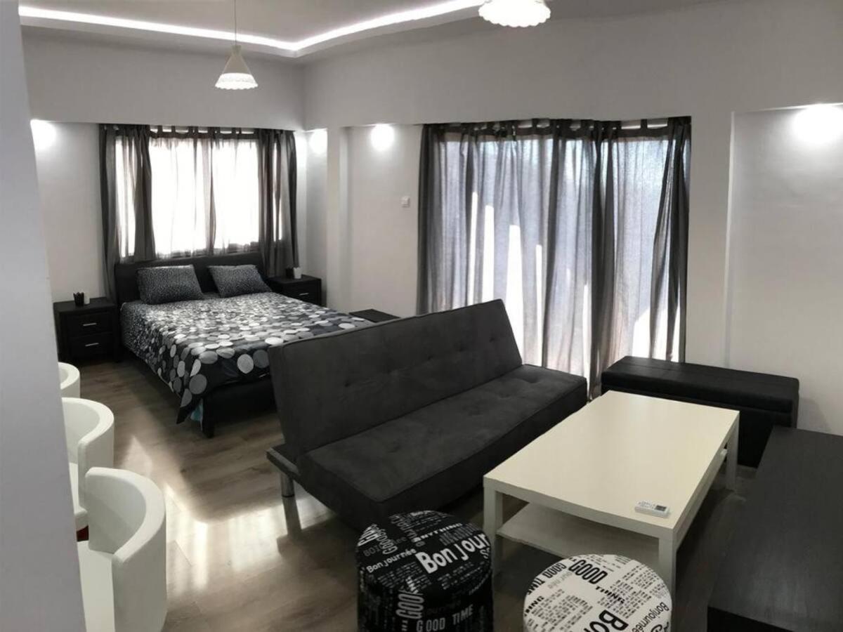 Papadavid Apartments Paphos Esterno foto